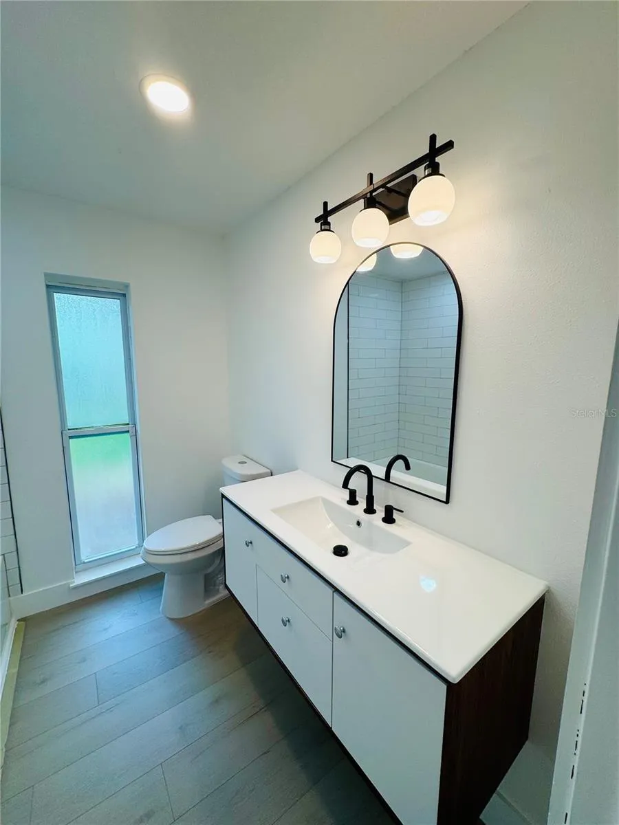 4405 COCONUT COVE PLACE Valrico, FL 33596