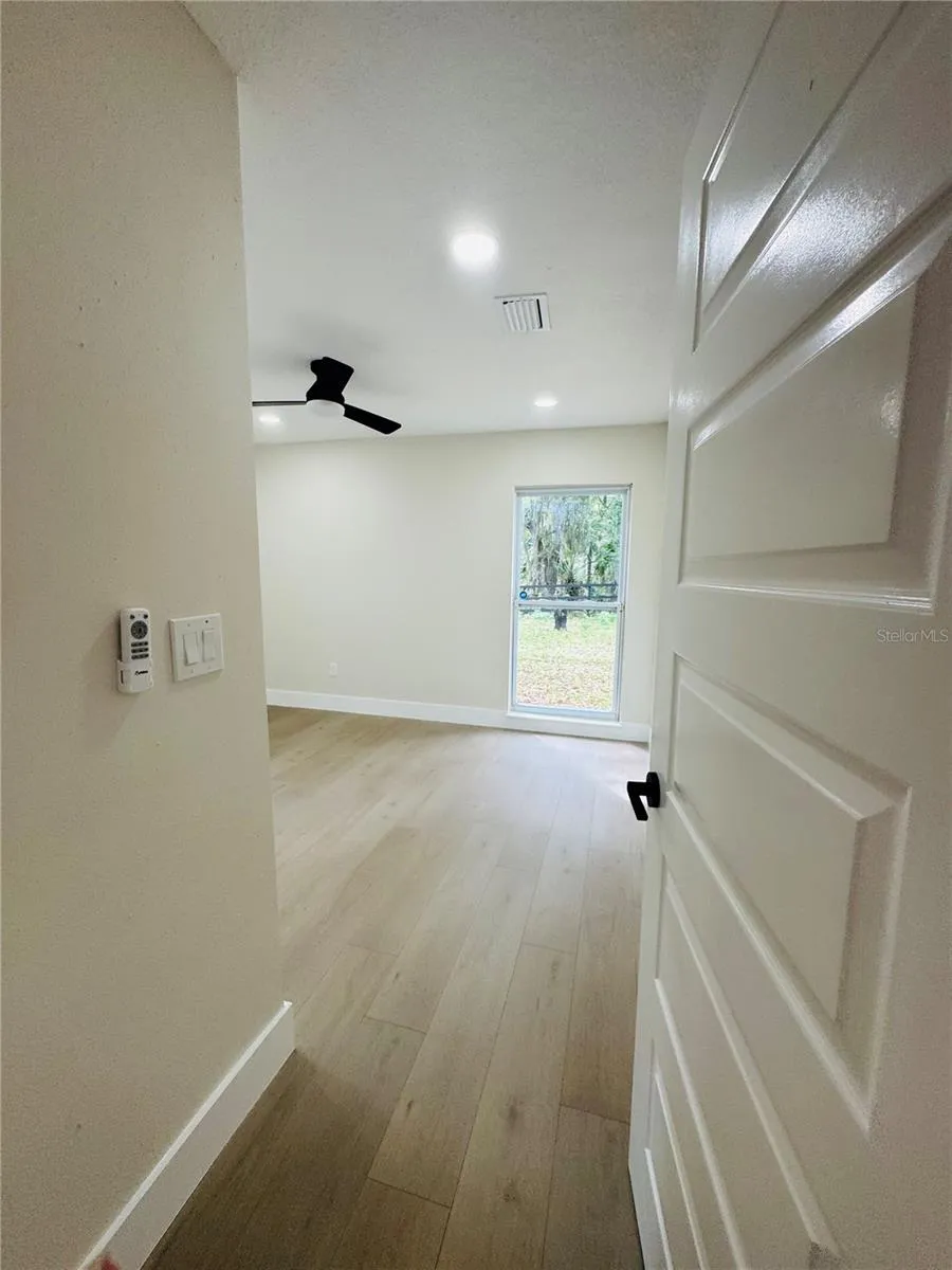 4405 COCONUT COVE PLACE Valrico, FL 33596