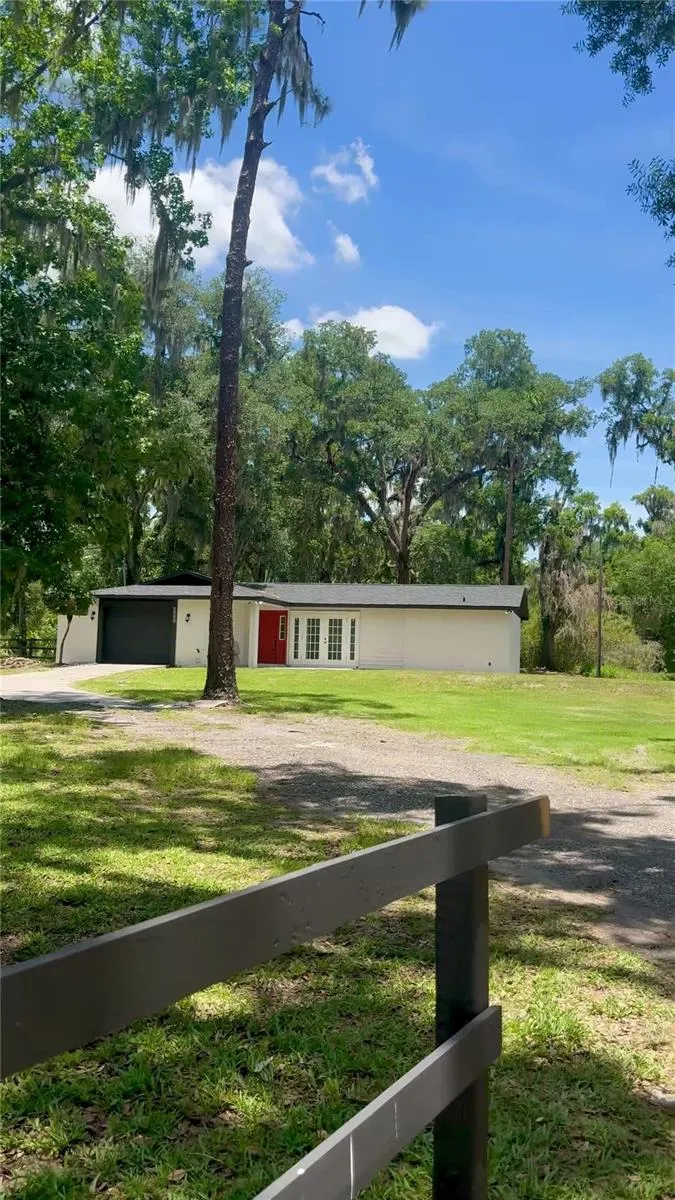 4405 COCONUT COVE PLACE Valrico, FL 33596