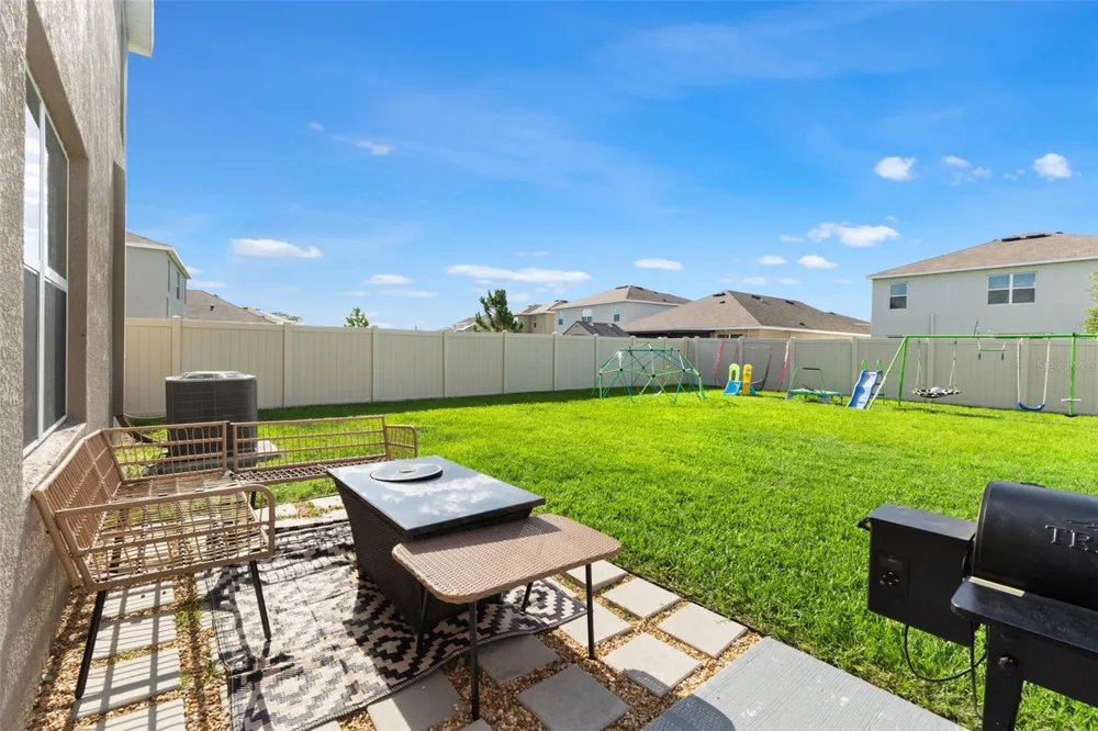 33567 HAMILTON HILL LANE Wesley Chapel, FL 33545