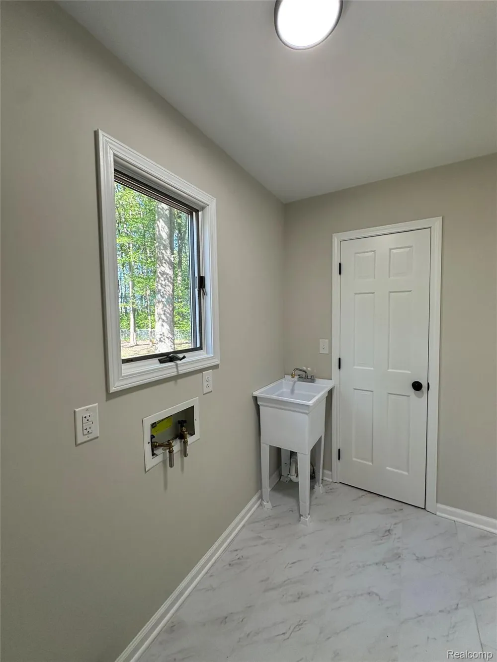 4233 State Road Fort Gratiot Charter Township, MI 48059