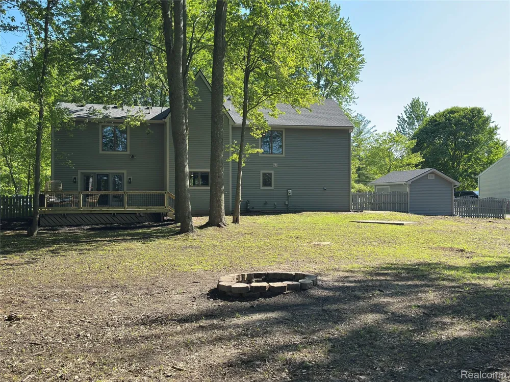 4233 State Road Fort Gratiot Charter Township, MI 48059