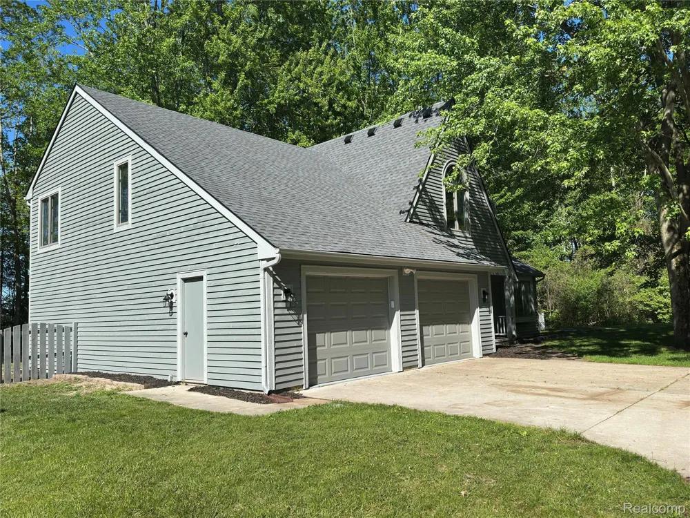 4233 State Road Fort Gratiot Charter Township, MI 48059
