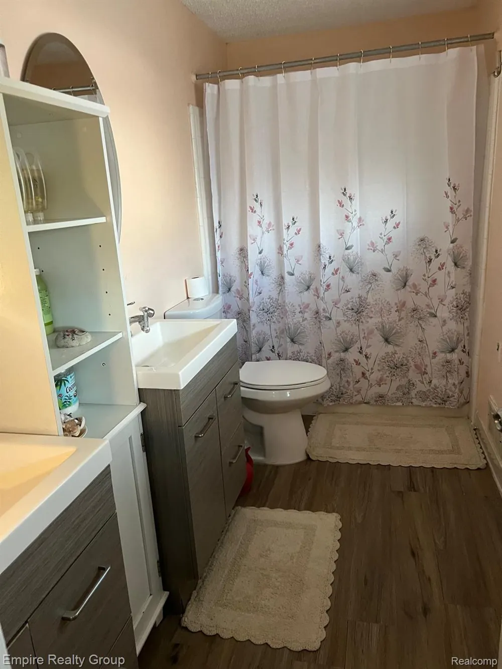 15401 Vivian Street Taylor City, MI 48180
