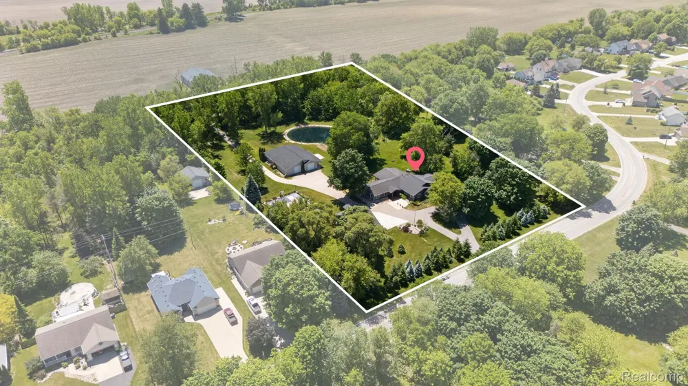 9353 Hill Road Gaines Township, MI 48473
