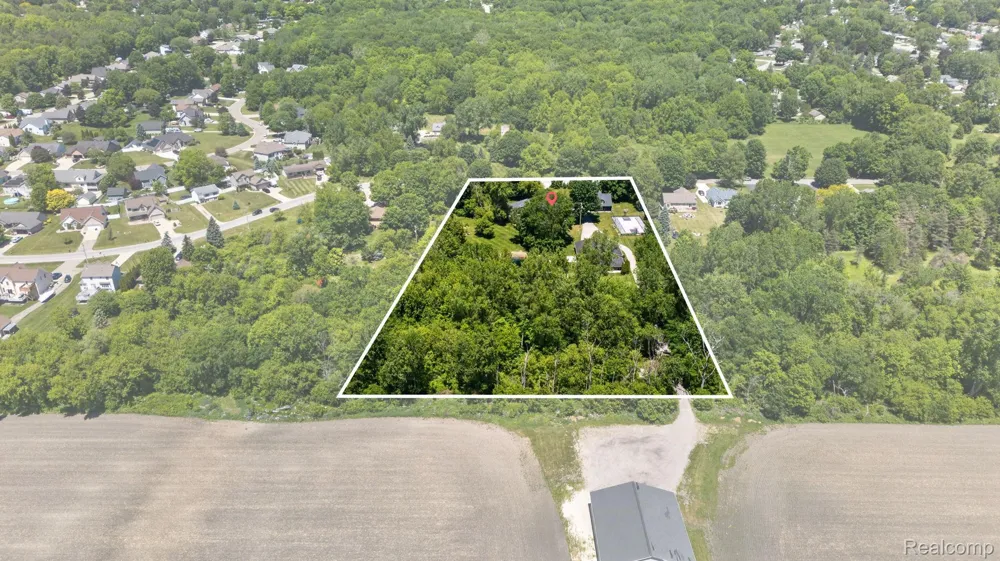 9353 Hill Road Gaines Township, MI 48473