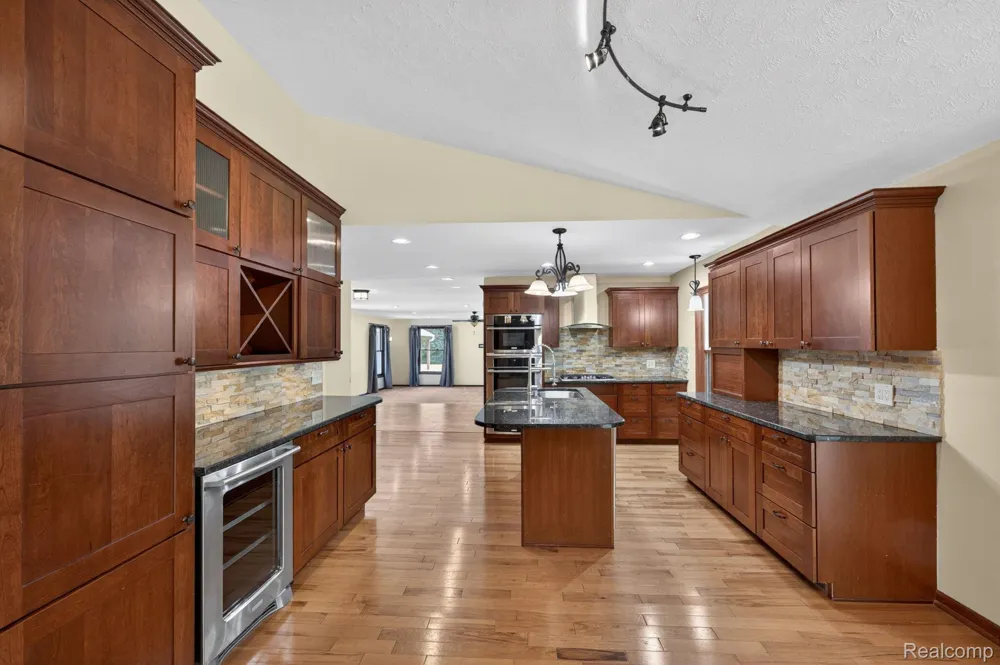 9353 Hill Road Gaines Township, MI 48473