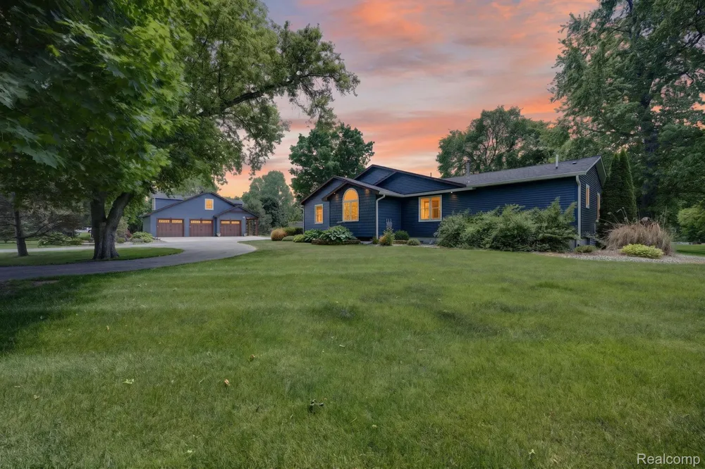 9353 Hill Road Gaines Township, MI 48473