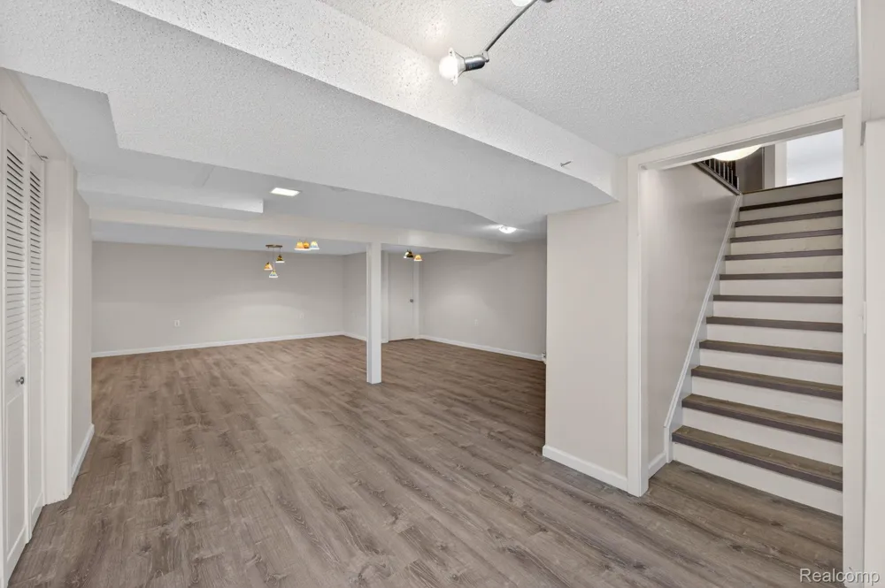 9353 Hill Road Gaines Township, MI 48473