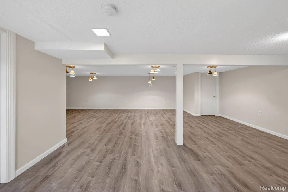 9353 Hill Road Gaines Township, MI 48473