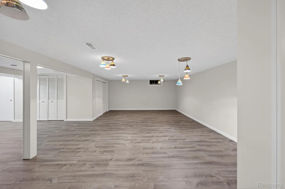 9353 Hill Road Gaines Township, MI 48473
