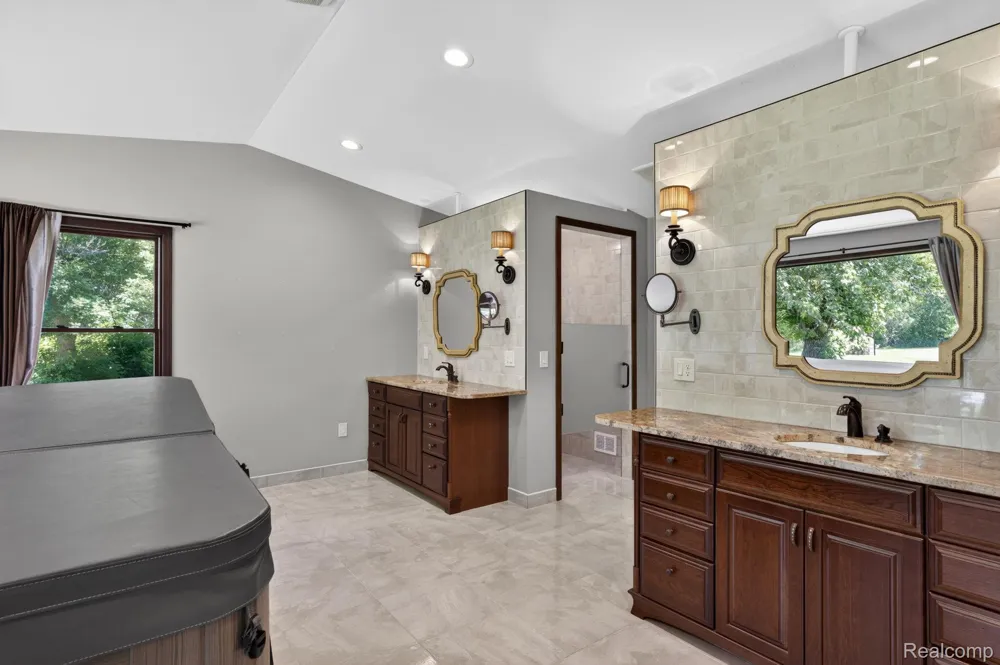 9353 Hill Road Gaines Township, MI 48473