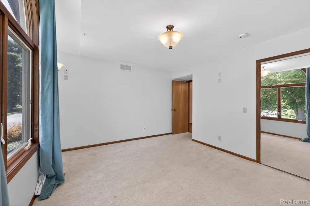 9353 Hill Road Gaines Township, MI 48473