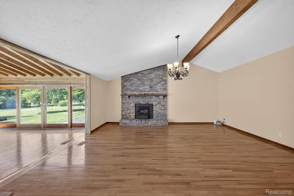 9353 Hill Road Gaines Township, MI 48473