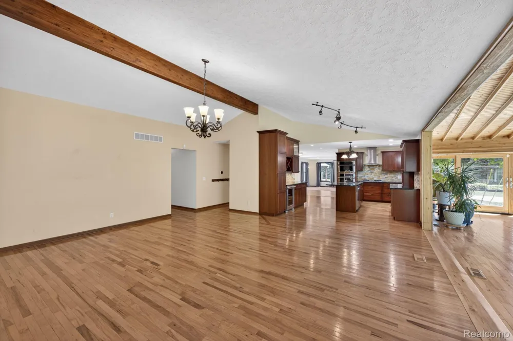 9353 Hill Road Gaines Township, MI 48473