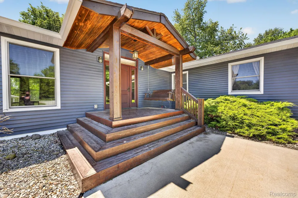 9353 Hill Road Gaines Township, MI 48473