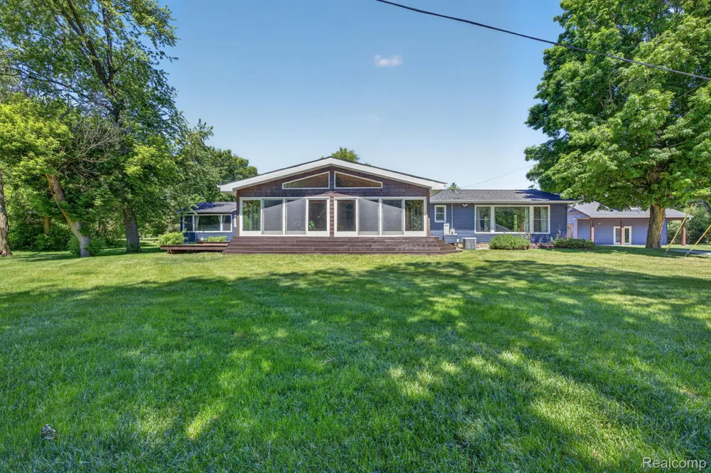9353 Hill Road Gaines Township, MI 48473