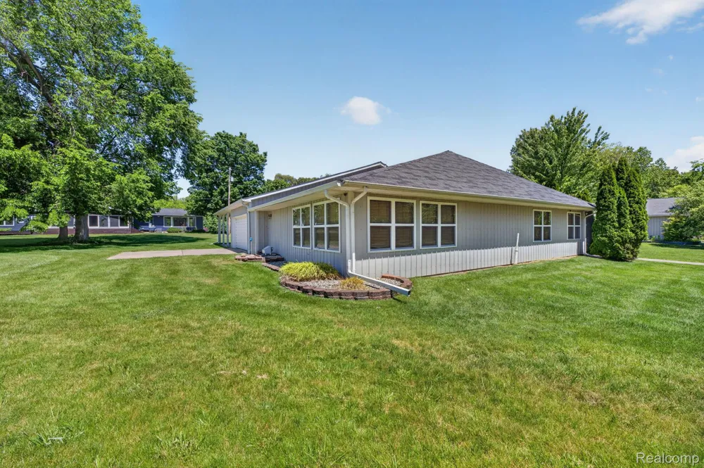9353 Hill Road Gaines Township, MI 48473