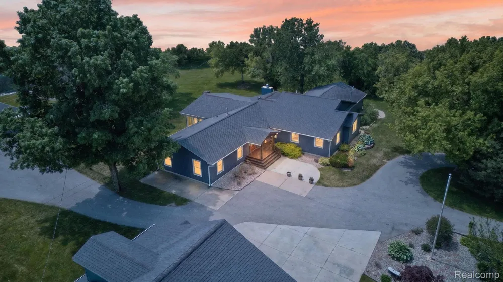 9353 Hill Road Gaines Township, MI 48473
