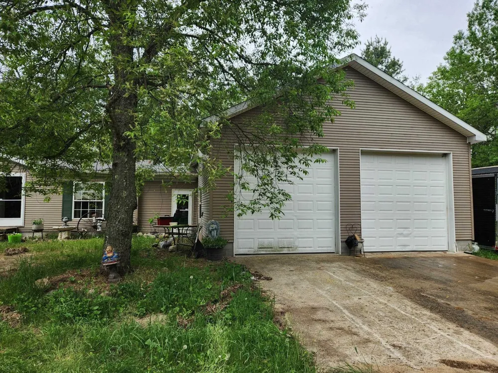 5948 Kniss Road Oliver Township, MI 49646
