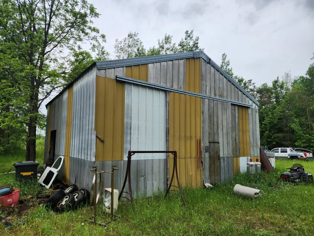 5948 Kniss Road Oliver Township, MI 49646