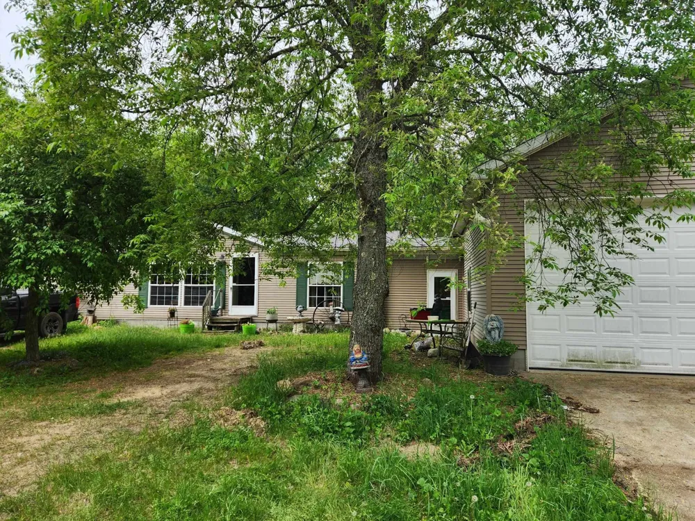 5948 Kniss Road Oliver Township, MI 49646