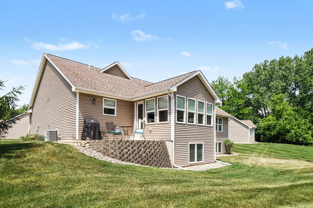 9619 Tarpon Springs Drive Portage City, MI 49002