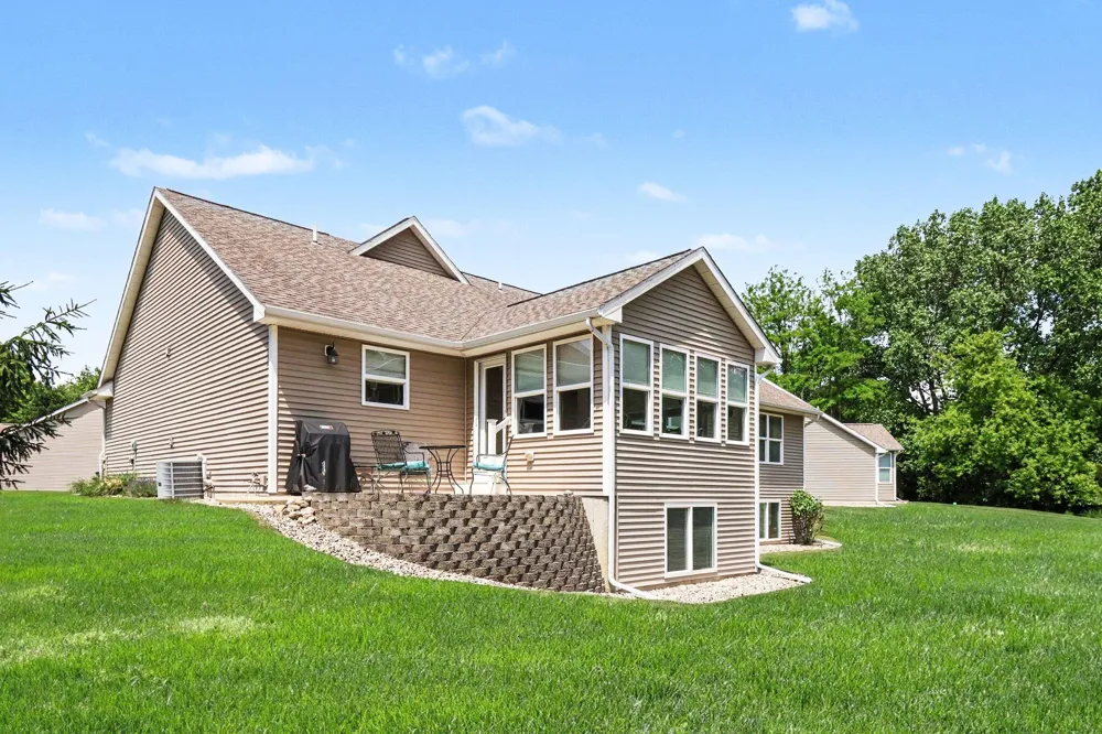 9619 Tarpon Springs Drive Portage City, MI 49002