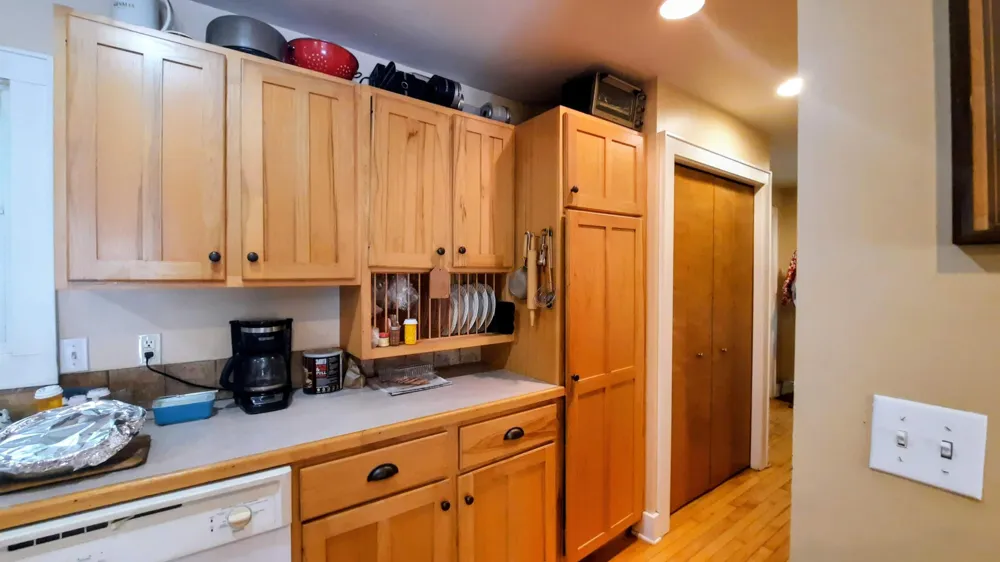 8052 Schroeder Street Onekama Village, MI 49675