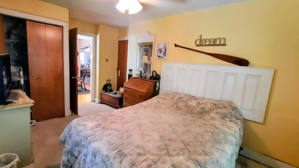 8052 Schroeder Street Onekama Village, MI 49675