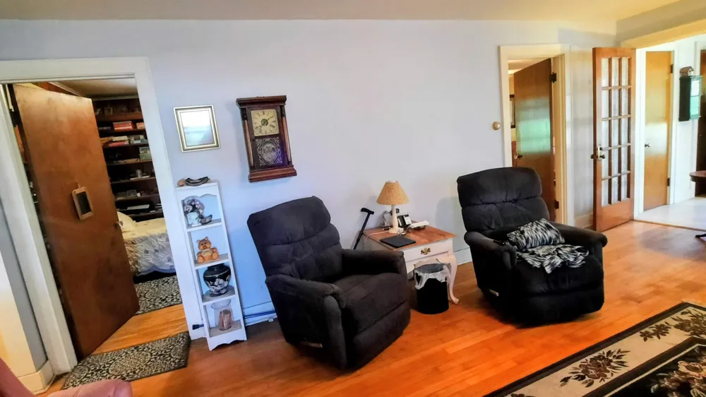 8052 Schroeder Street Onekama Village, MI 49675