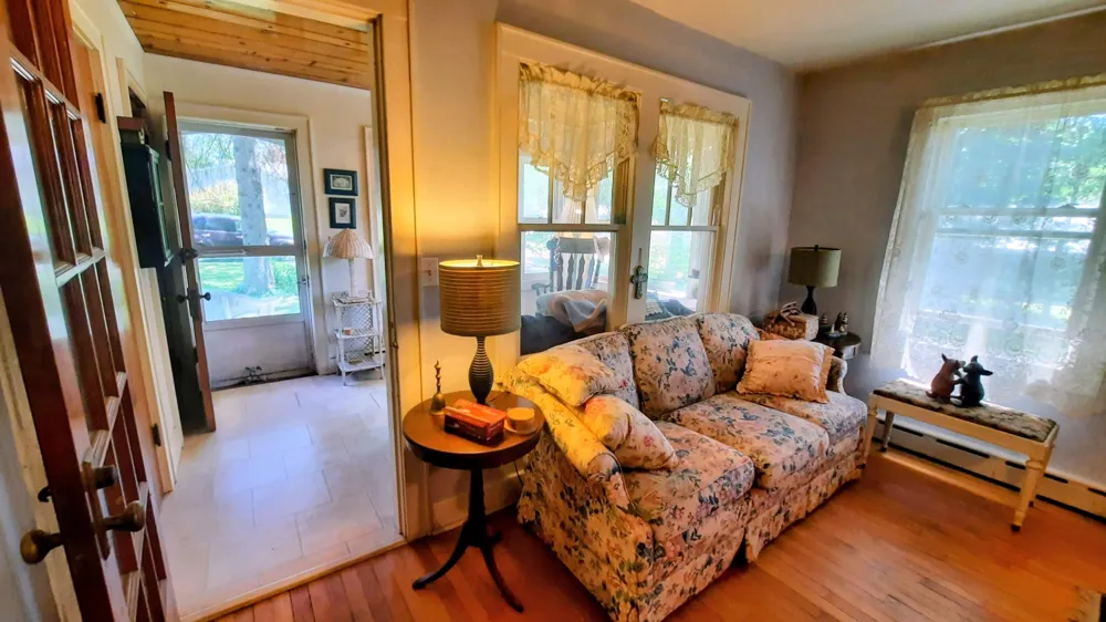 8052 Schroeder Street Onekama Village, MI 49675