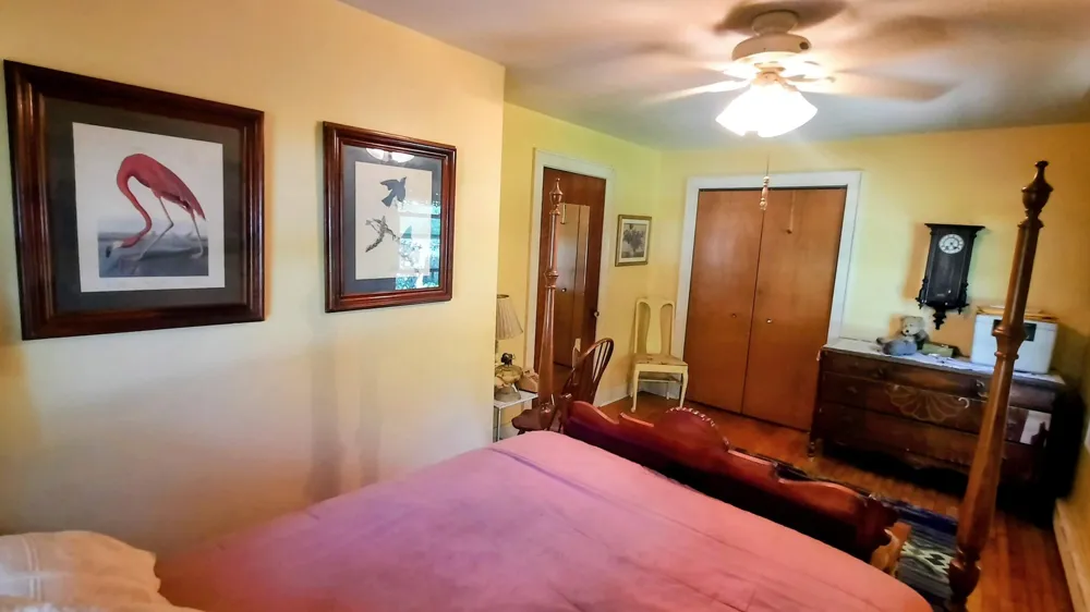 8052 Schroeder Street Onekama Village, MI 49675