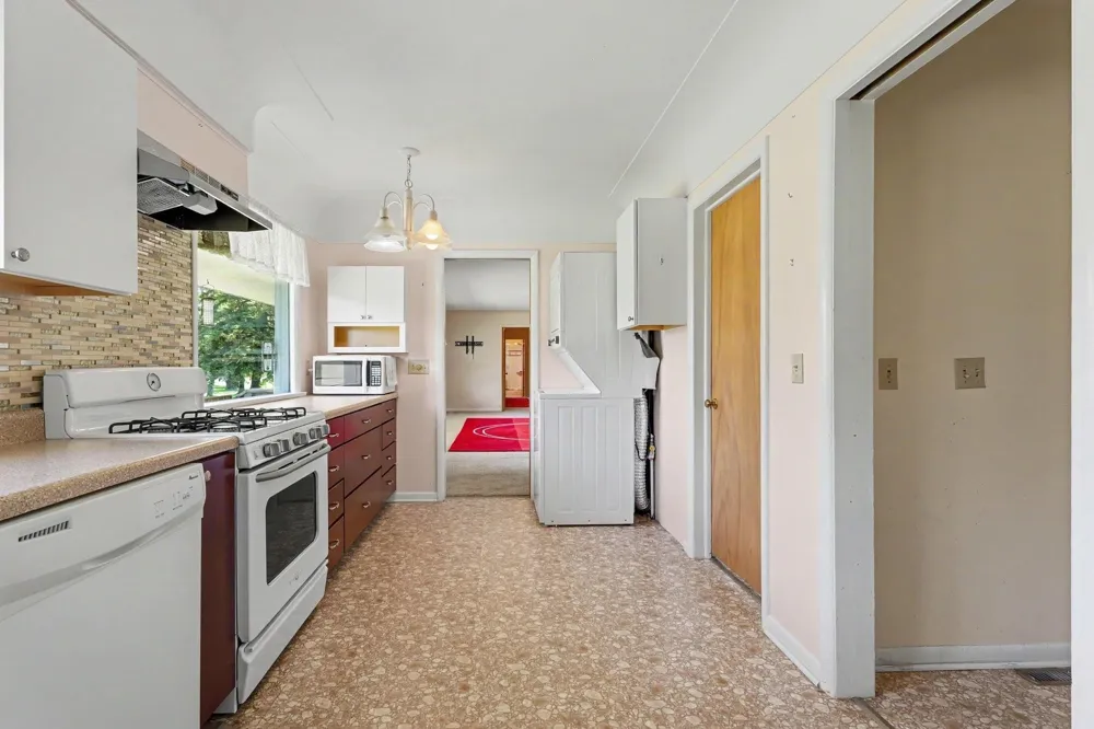 1249 W Washington Avenue Alpena Township, MI 49707