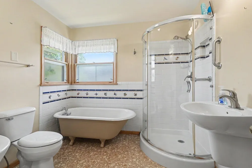 1249 W Washington Avenue Alpena Township, MI 49707