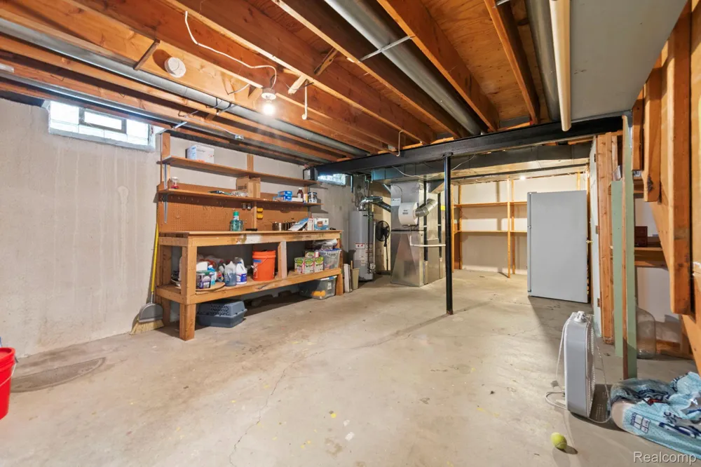 871 Spartan Drive Rochester Hills City, MI 48309