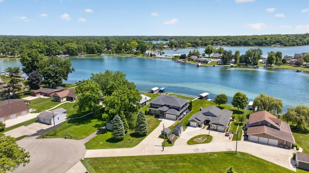 260 Pine Hill Lake Drive Hanover Township, MI 49246