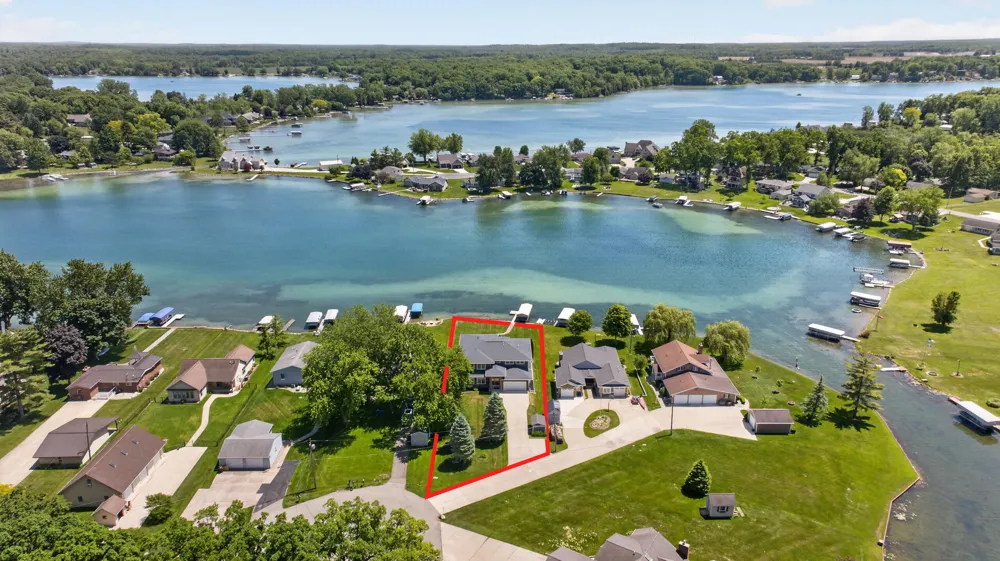 260 Pine Hill Lake Drive Hanover Township, MI 49246