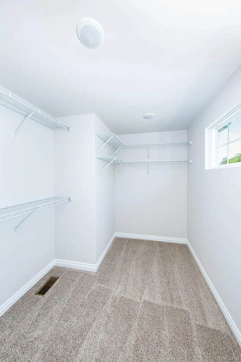 12 Grandview Circle #58 White Lake Charter Township, MI 48386