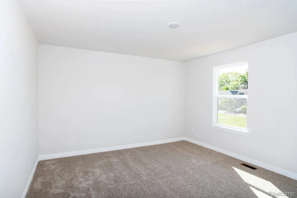 12 Grandview Circle #58 White Lake Charter Township, MI 48386