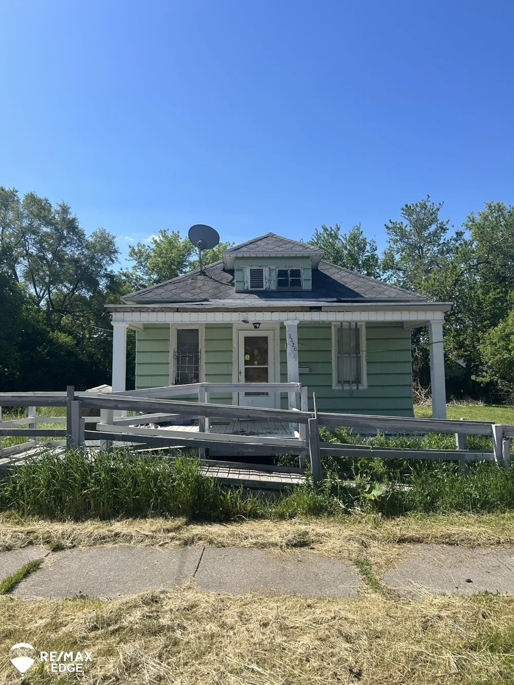 3326 Ruckle Street Saginaw City, MI 48601