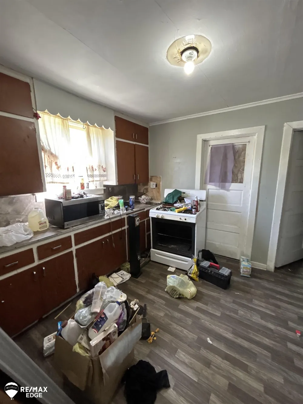 3326 Ruckle Street Saginaw City, MI 48601