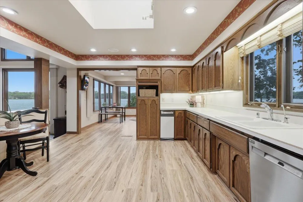 737 Carla Lane Little Canada, MN 55109