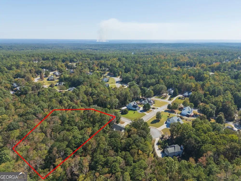 9496 River Chase CT Winston, GA 30187