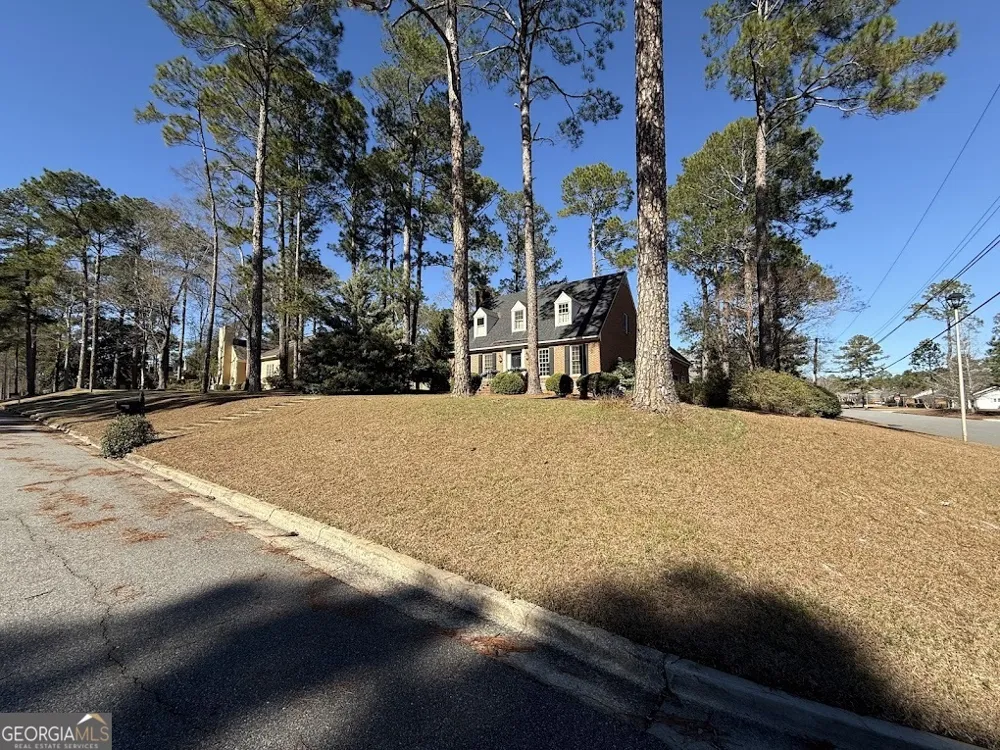 2601 Ridgewood LN Albany, GA 31707