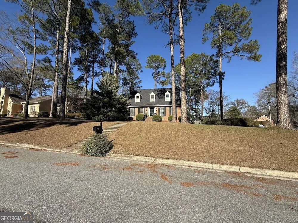 2601 Ridgewood LN Albany, GA 31707