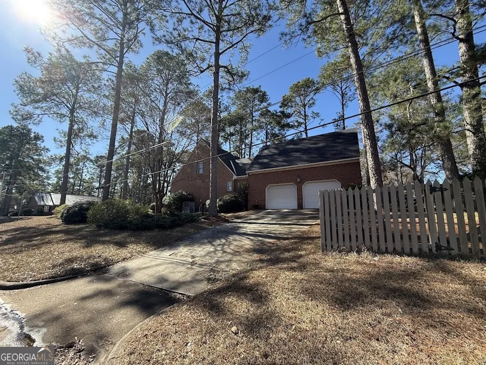 2601 Ridgewood LN Albany, GA 31707