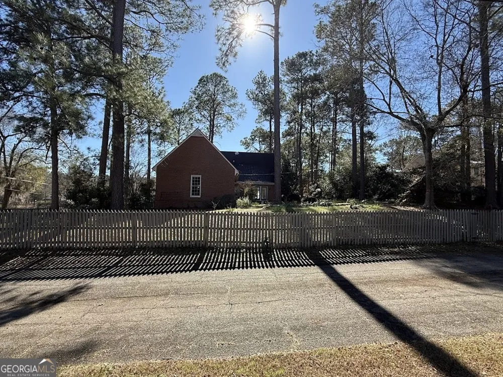 2601 Ridgewood LN Albany, GA 31707