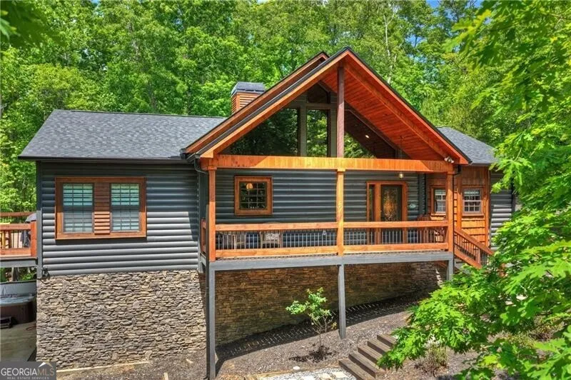 346 Logan DR Mineral Bluff, GA 30559