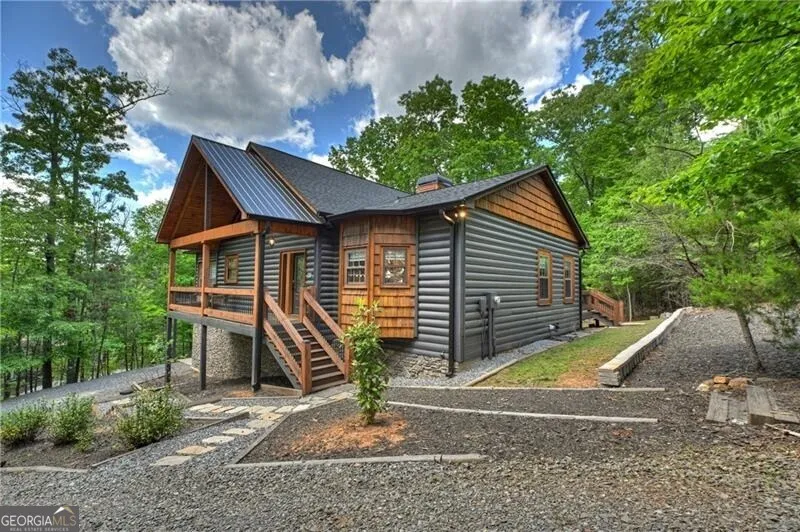 346 Logan DR Mineral Bluff, GA 30559